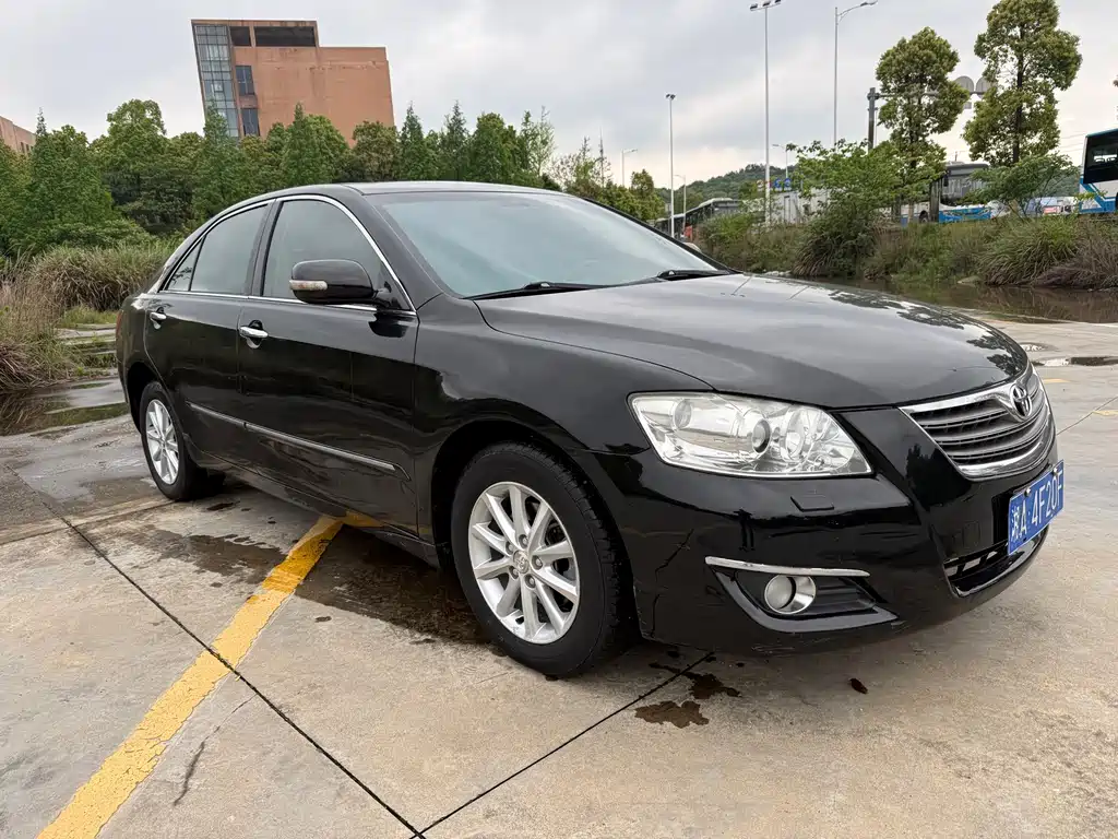 Camry 200 G Luxury