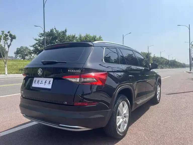 Skoda Kodiaq Facelift TSI330 5-seat 2 WD Luxury Enjoyment