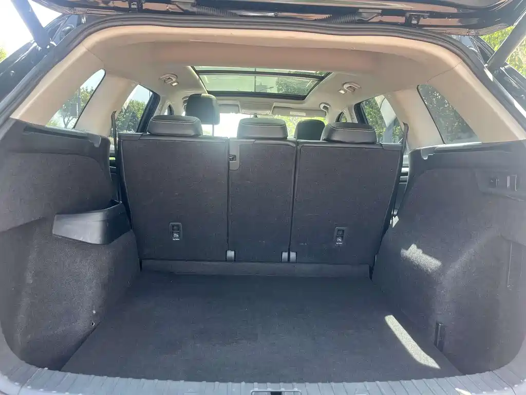 Kodiaq Facelift TSI330 5-seat 2 WD Luxury Enjoyment