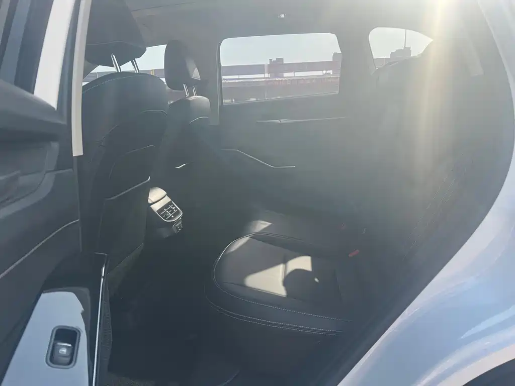 Haval H6 3 rd Gen 1.5 T Auto 2 WD Max