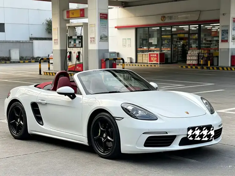 Porsche 718 Boxster 2.0 T