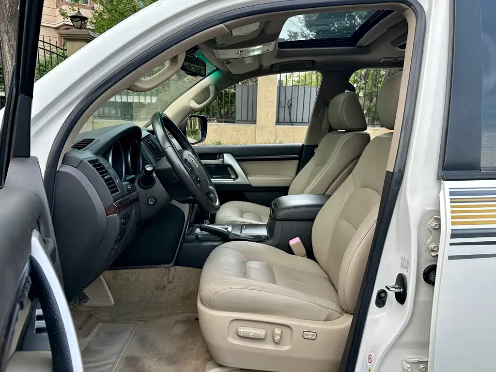 Land Cruiser 4.7 L Auto VX