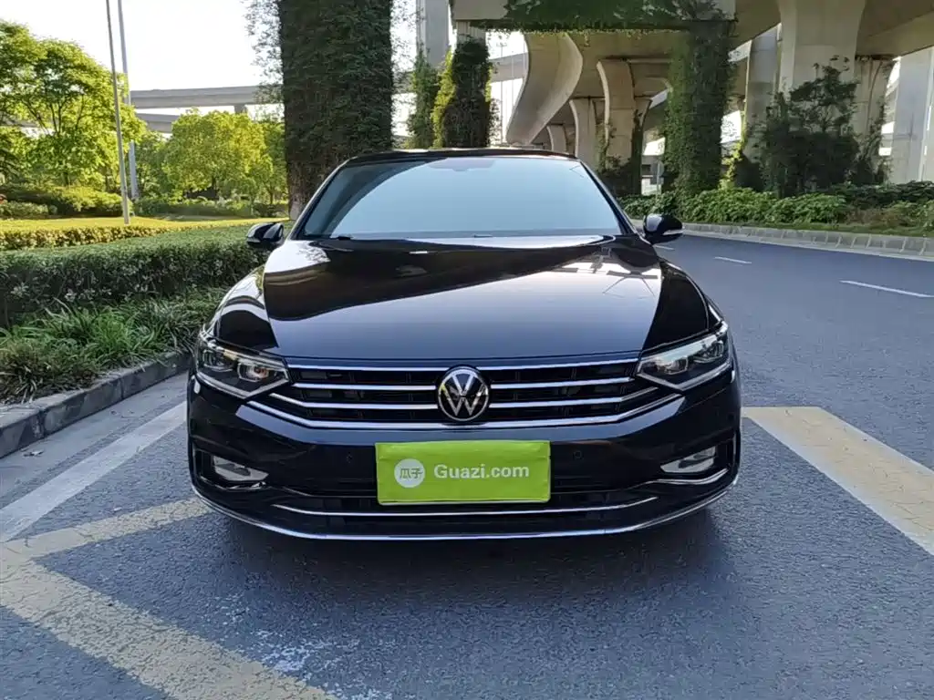Magotan 330 TSI DSG Leading
