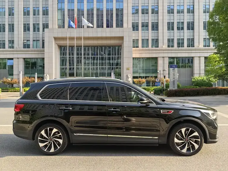 Hongqi HS7 3.0 T Auto 4 WD Connected Flagship