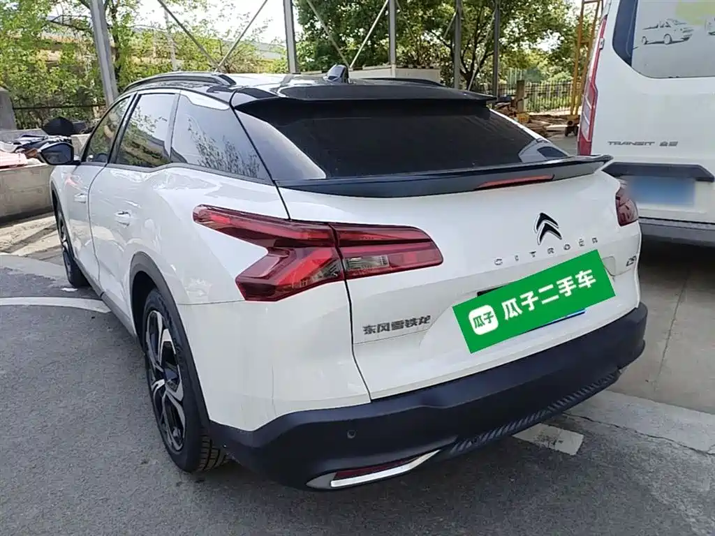 C5 X 凡尔赛C5 X 2021款 1.6 T 势不凡