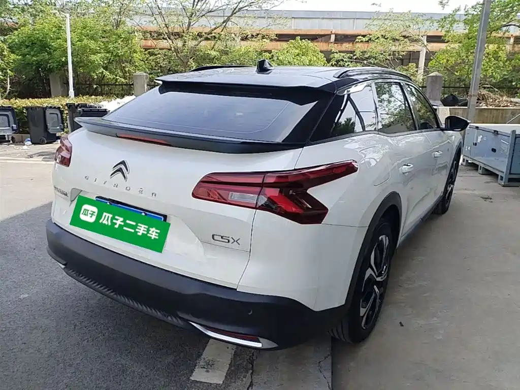 C5 X 凡尔赛C5 X 2021款 1.6 T 势不凡