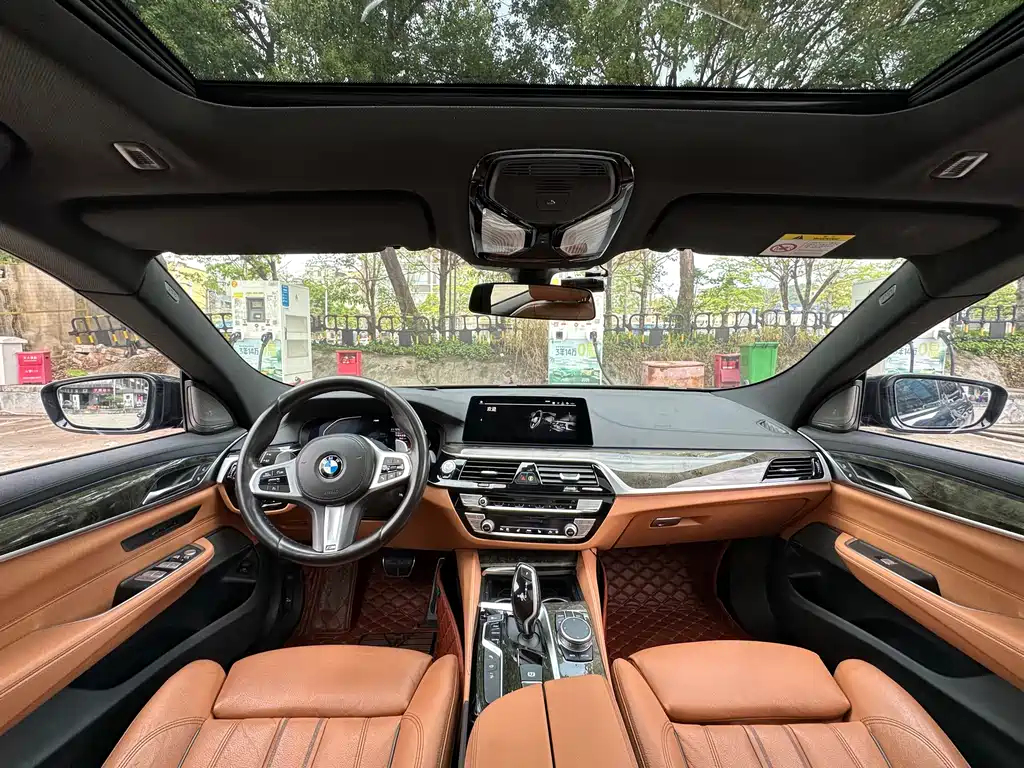 BMW 6 Series GT 630 i M Sport Package