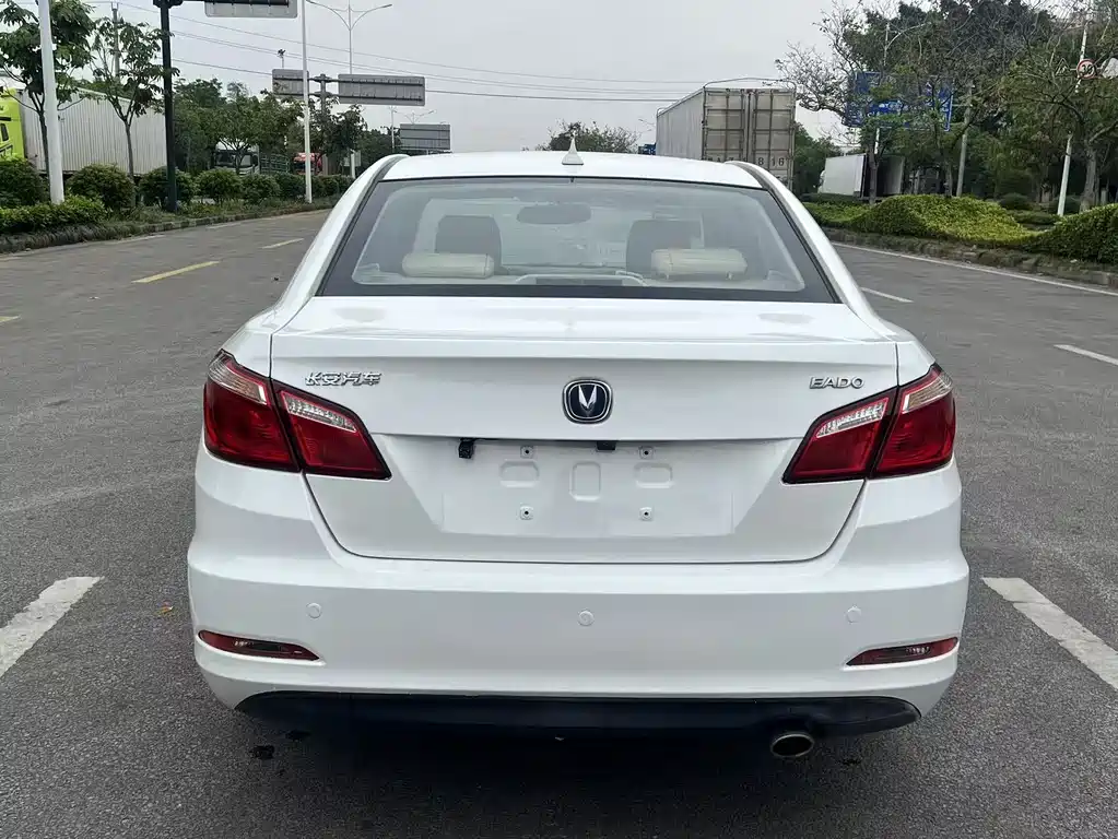 Eado 1.6 L Manual Style