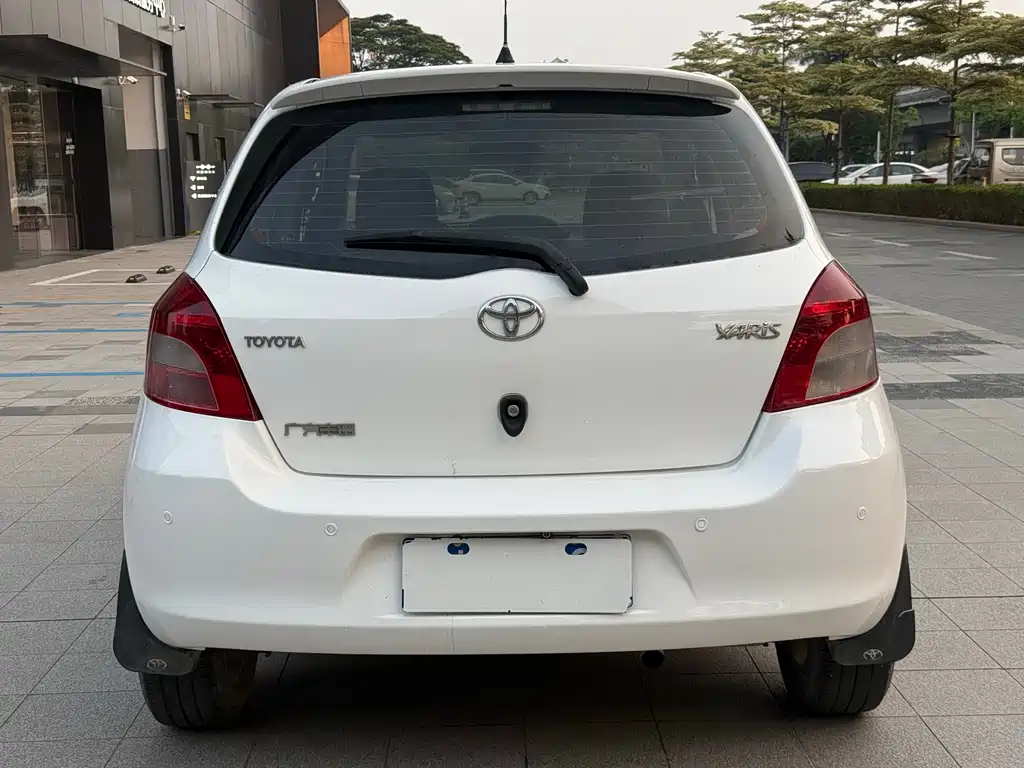Yaris 雅力士 2011款 1.6 G 自动炫动版