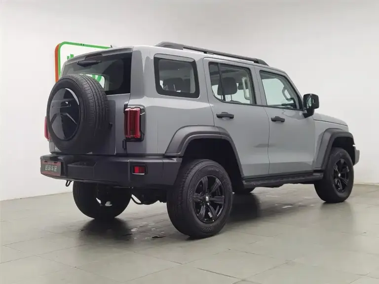 Tank 300 Offroad 2.0 T Conqueror