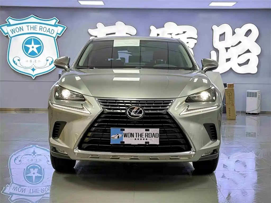 Lexus NX 200 FWD Sharp Travel CN-VI
