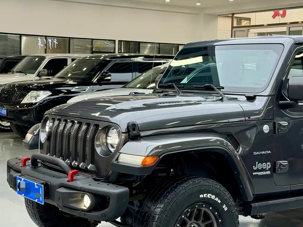 Wrangler 2.0 T Sahara 4-door