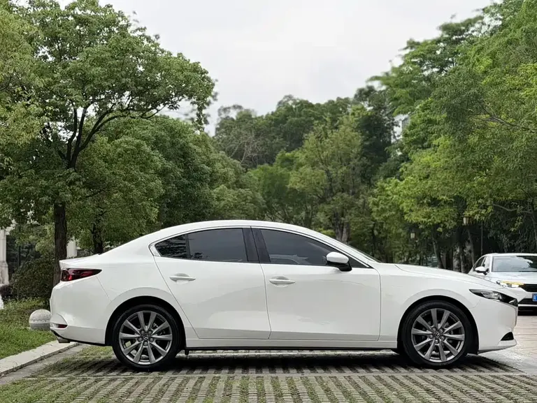 Mazda 3 Axela 2.0 L Auto Quality Elegant