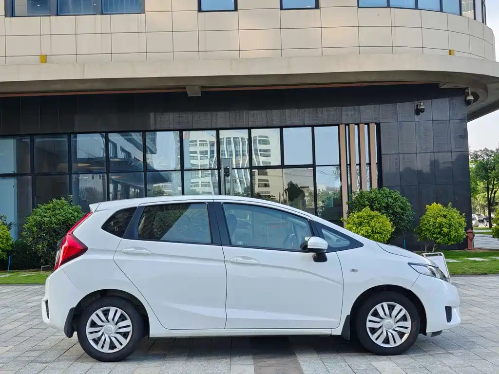 Fit 1.5 L LX CVT Comfort