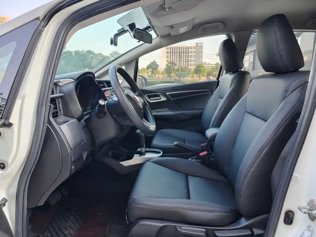 Fit 1.5 L LX CVT Comfort