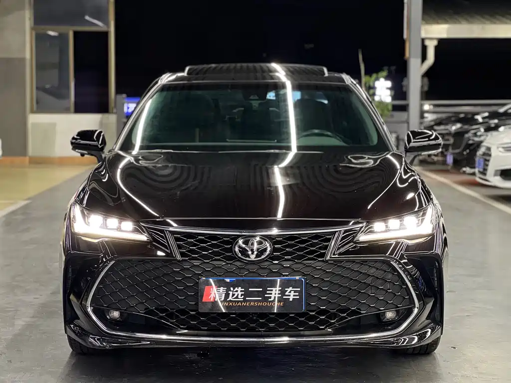 Avalon 2.5 L Luxury
