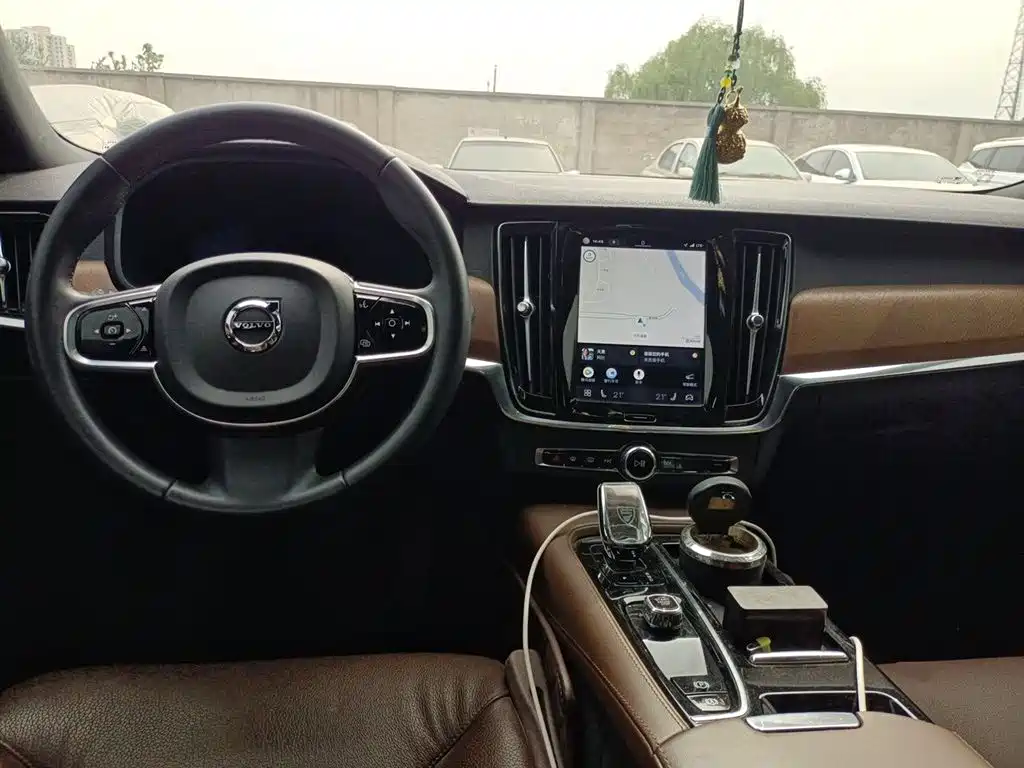 Volvo S90 PHEV PHEV Hybrid 4 WD Long Range Smart Ease Luxury