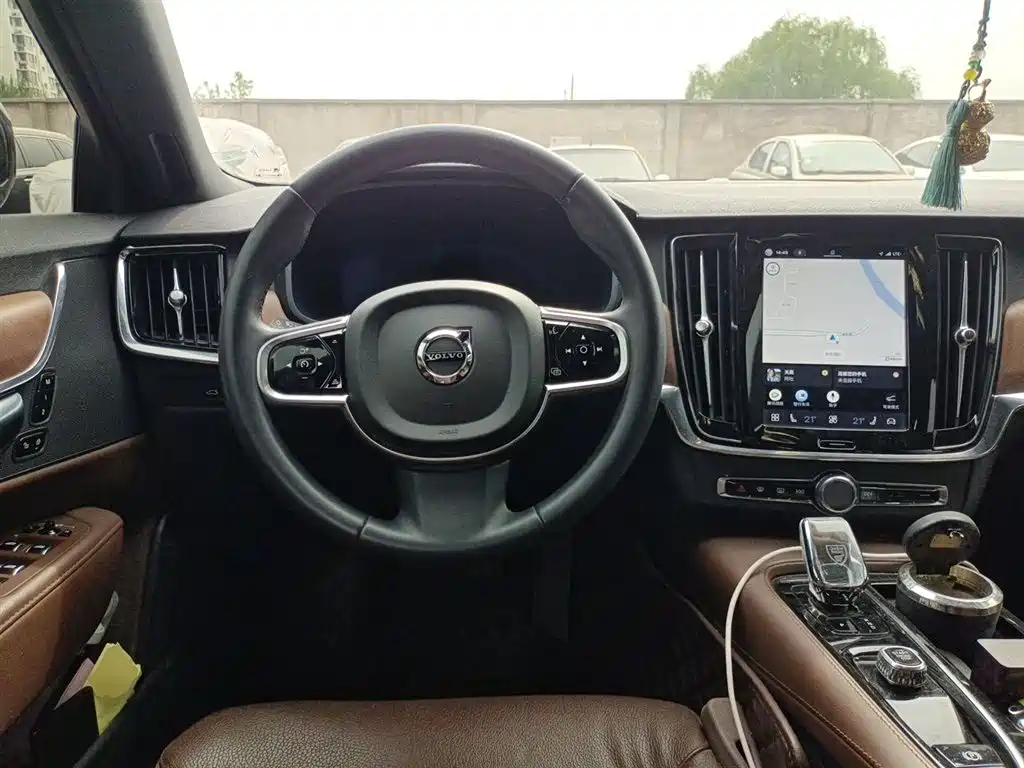 Volvo S90 PHEV PHEV Hybrid 4 WD Long Range Smart Ease Luxury