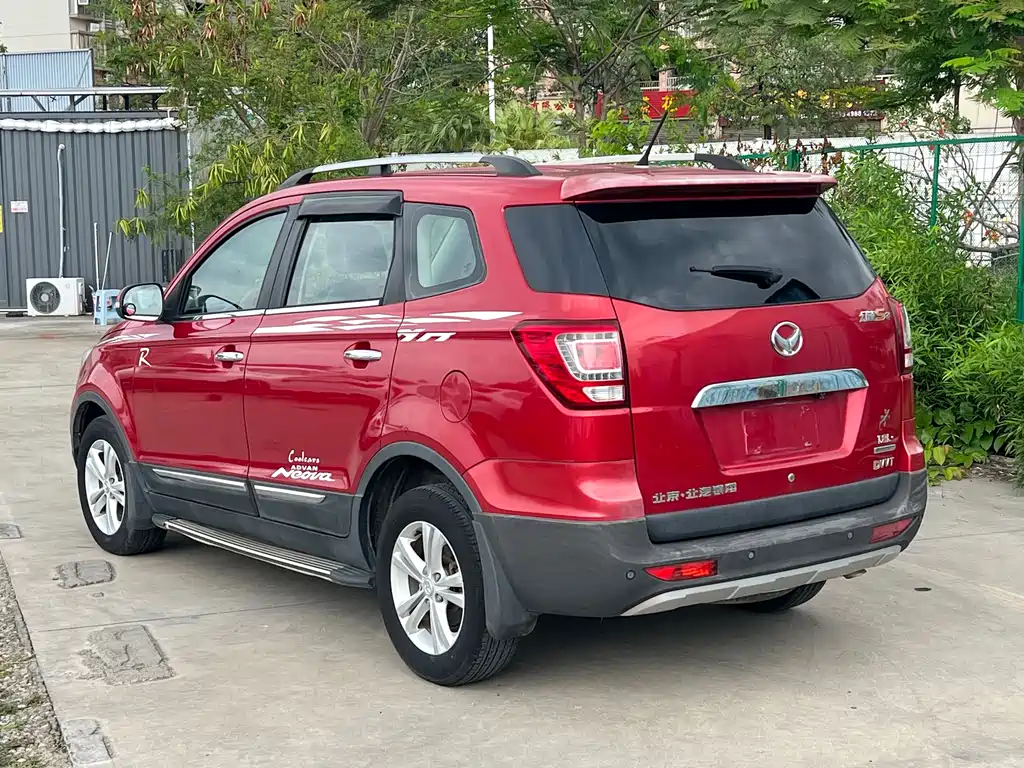 BAIC Huansu S3 1.8 L Distinguished CN-IV