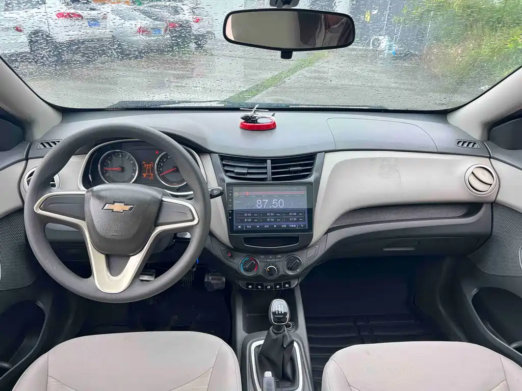 Sail Sail 3 1.3 L Manual Comfort Sunroof