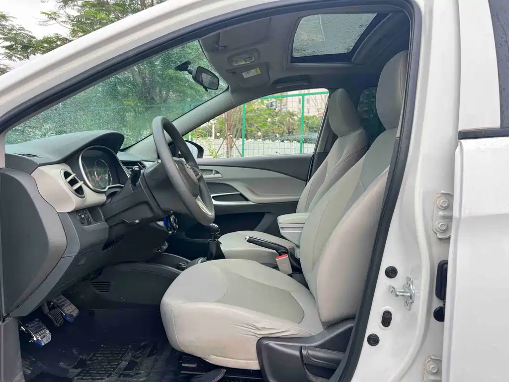 Sail Sail 3 1.3 L Manual Comfort Sunroof