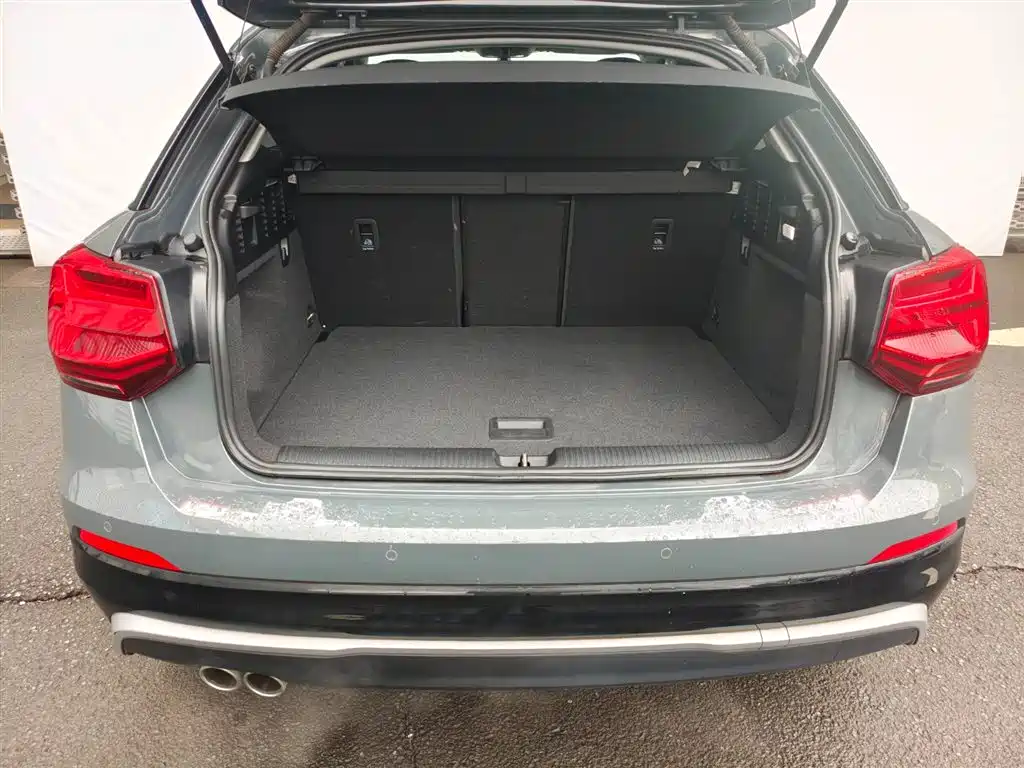 Audi Q2 L 35 TFSI Progressive Dynamic