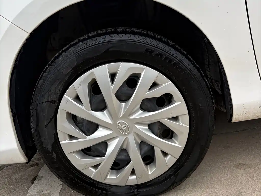 Vios 1.5 L CVT Creation