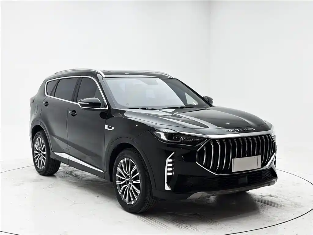Jetour X70 PLUS 1.5 T DCT Brave PLUS 5-seat
