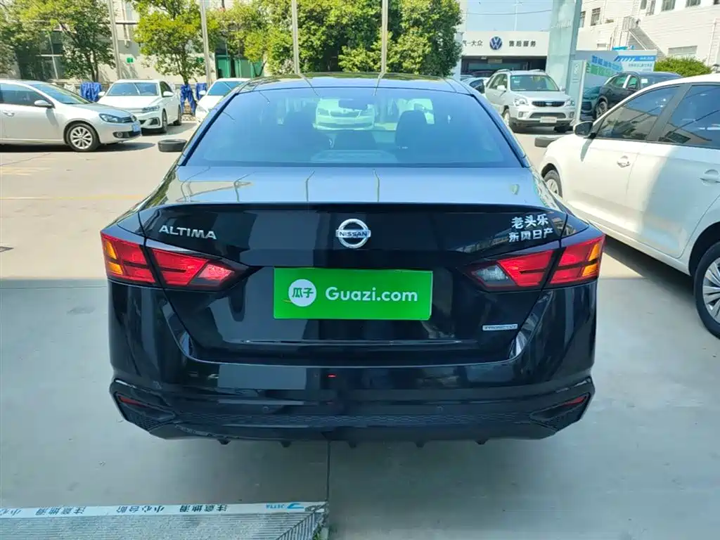 Teana 2.0 L XL Comfort