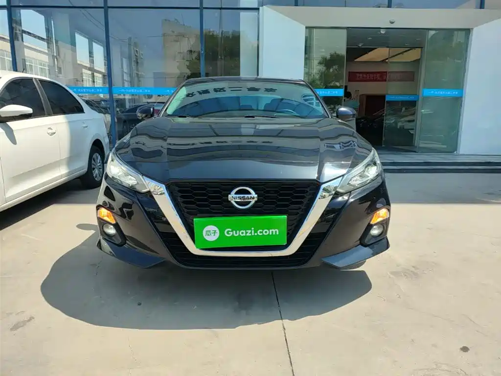 Teana 2.0 L XL Comfort