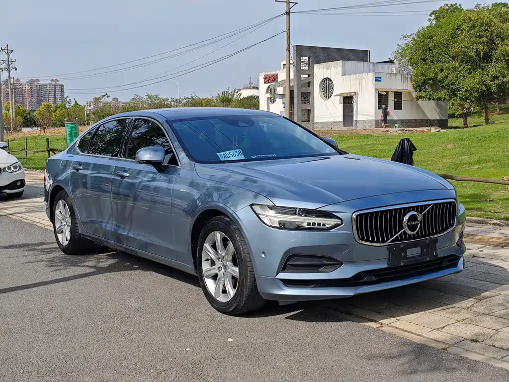 Volvo S90 T4 Smart Ease