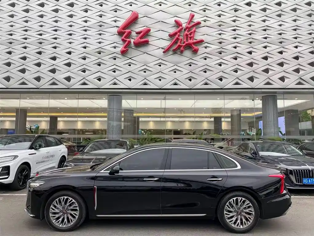 Hongqi H5 2.0 T Auto Connected Flagship