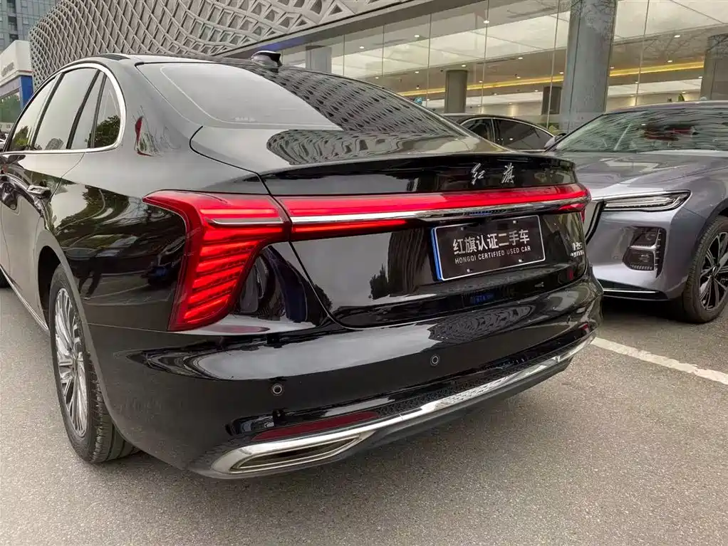 Hongqi H5 2.0 T Auto Connected Flagship