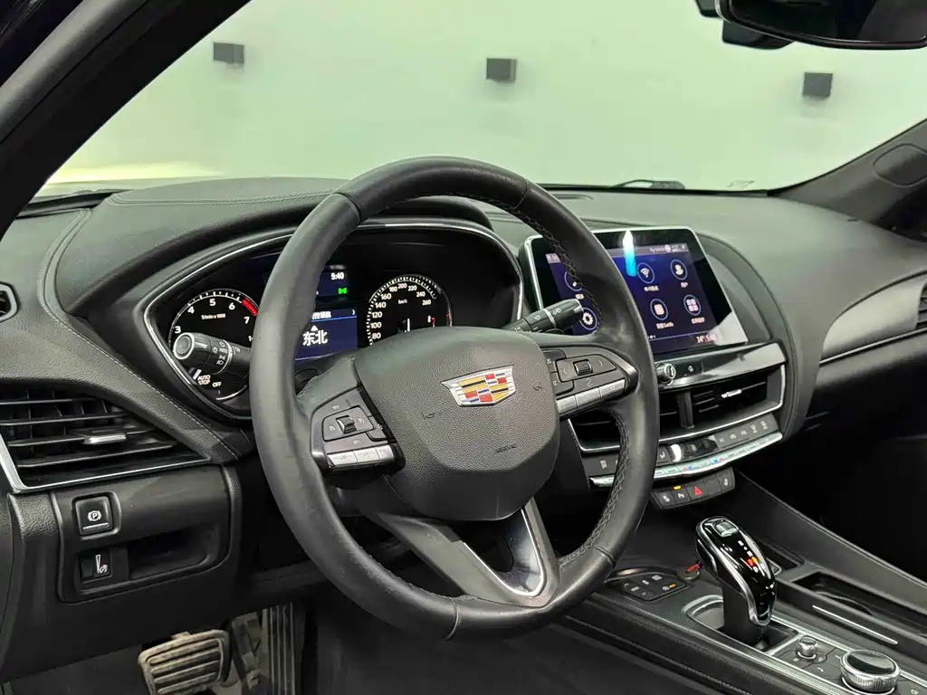 Cadillac CT5 Facelift 28 T Luxury