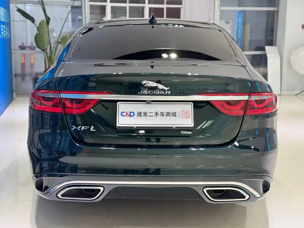 Jaguar XFL XFL 2.0 T P250 2 WD Premium Luxury