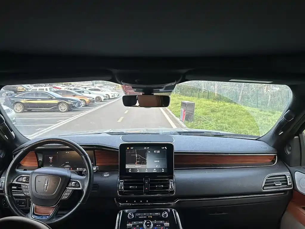 Navigator 3.5 T Honor Shine CN-VI