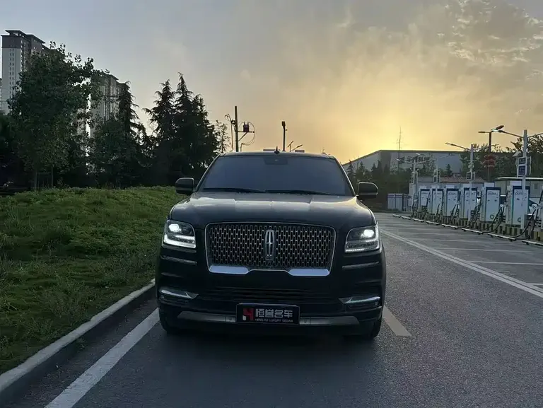 Lincoln Navigator 3.5 T Honor Shine CN-VI