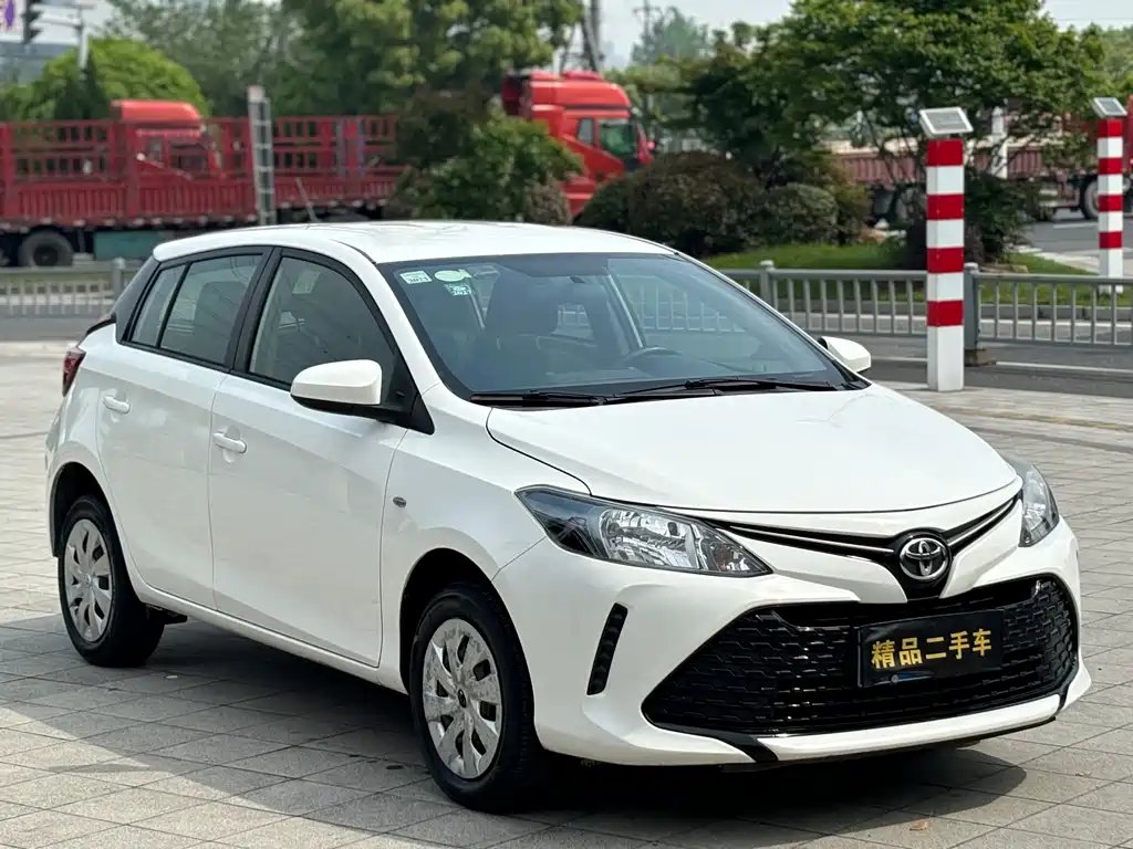 Vios FS 1.5 L CVT Sharp Speed