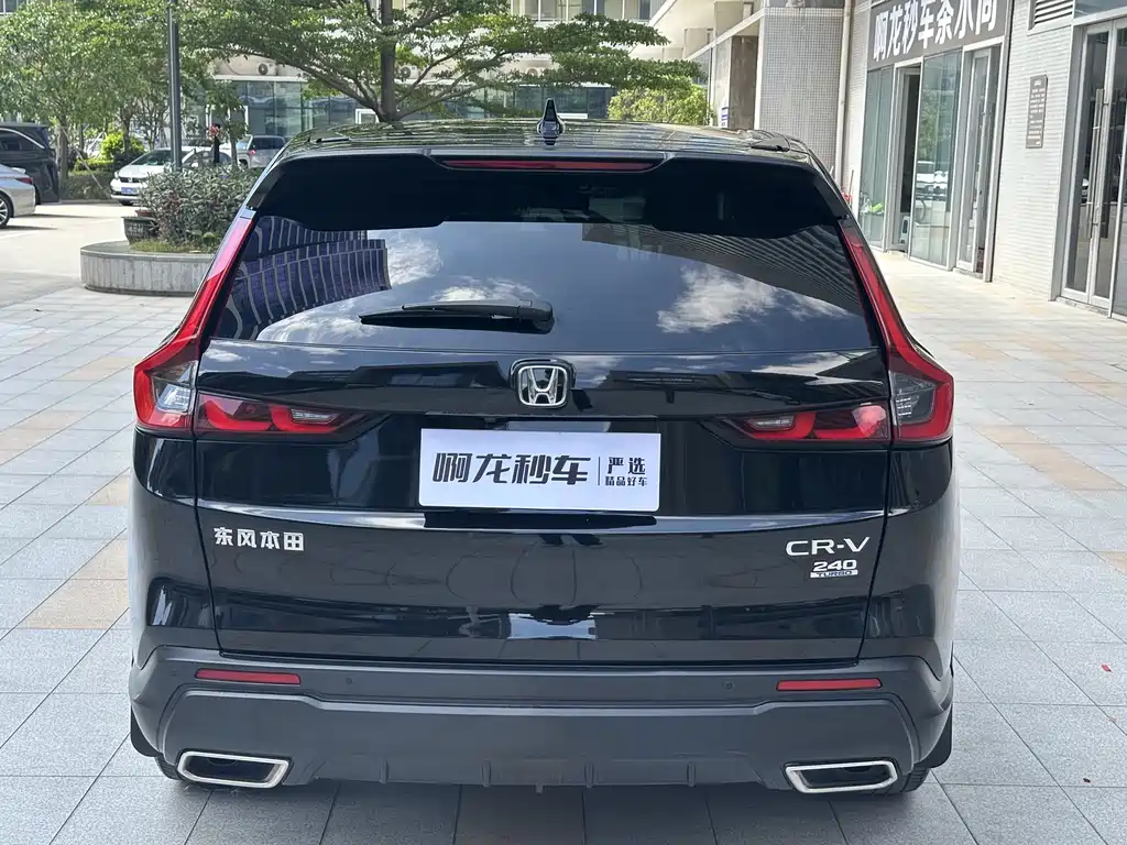 Honda CR-V 240 TURBO 2 WD Sharp Style 5-seat