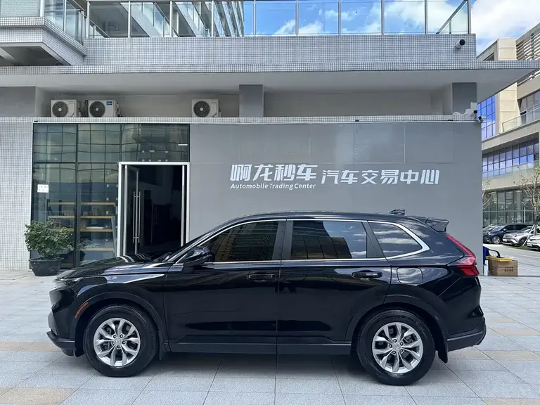Honda CR-V 240 TURBO 2 WD Sharp Style 5-seat