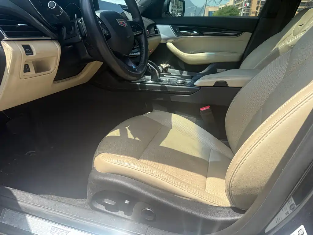 Cadillac CT5 Facelift 28 T Luxury