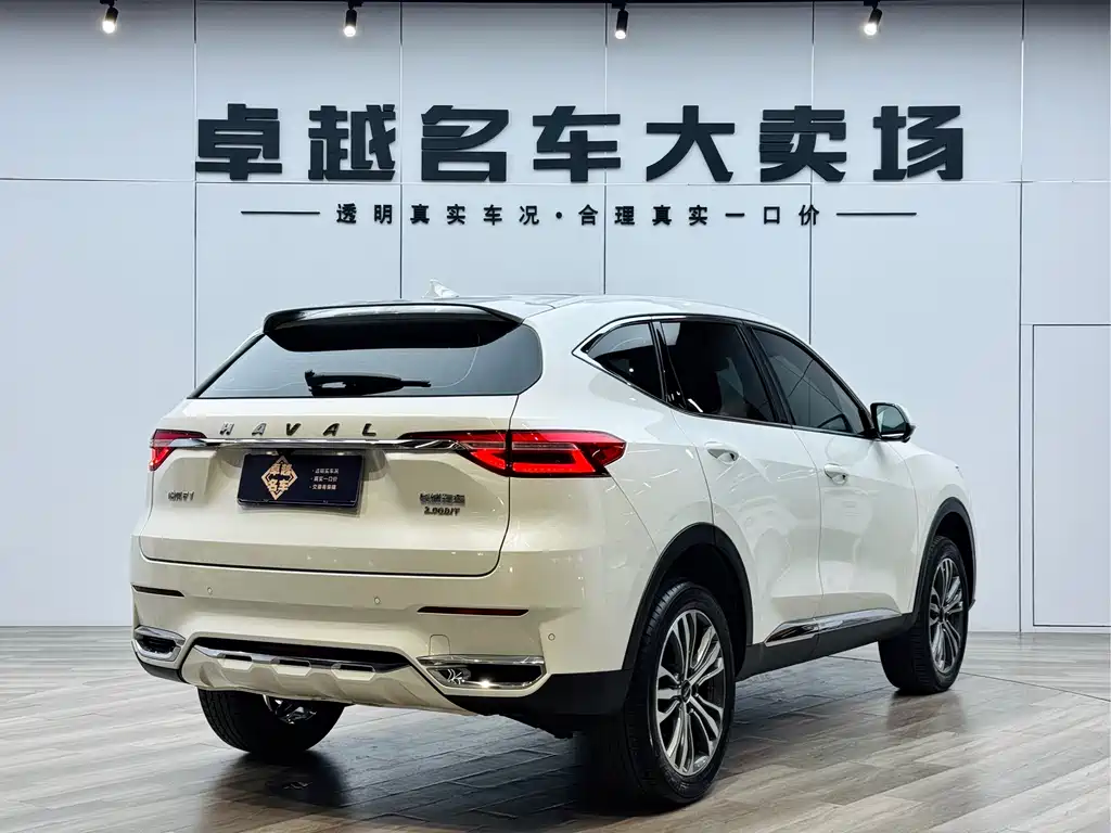 Haval F7 2.0 T 2 WD i