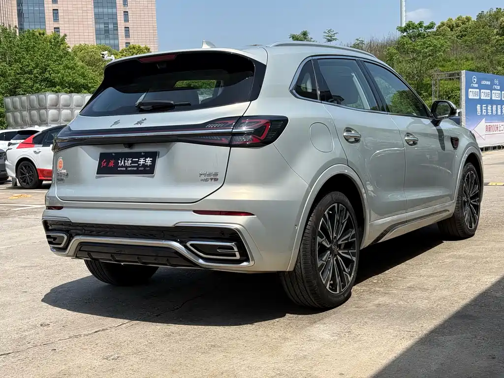 Hongqi HS5 2.0 T 4 WD Flagship Leading Pro