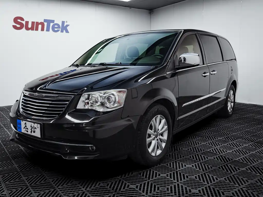 Pacifica (Import) 3.6 L Luxury