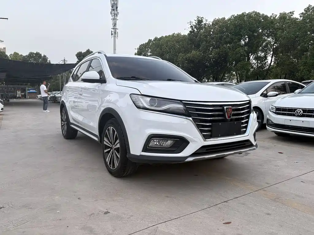 Roewe RX5 20 T Auto 4 G Connected Million
