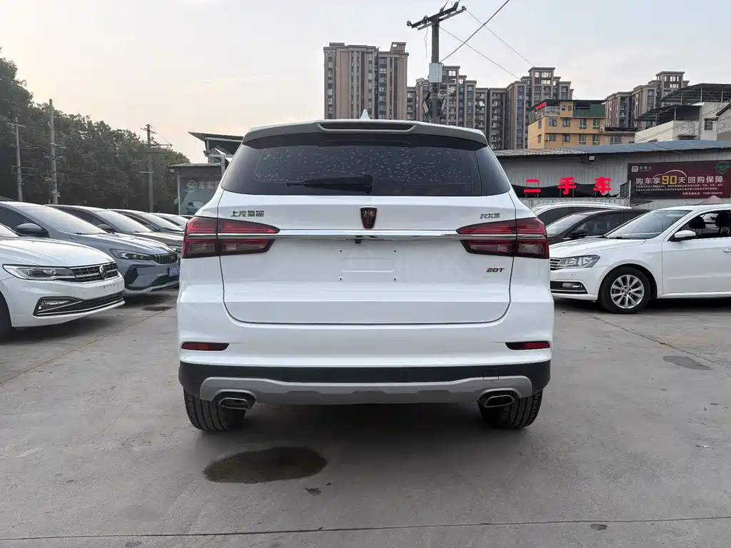 Roewe RX5 20 T Auto 4 G Connected Million