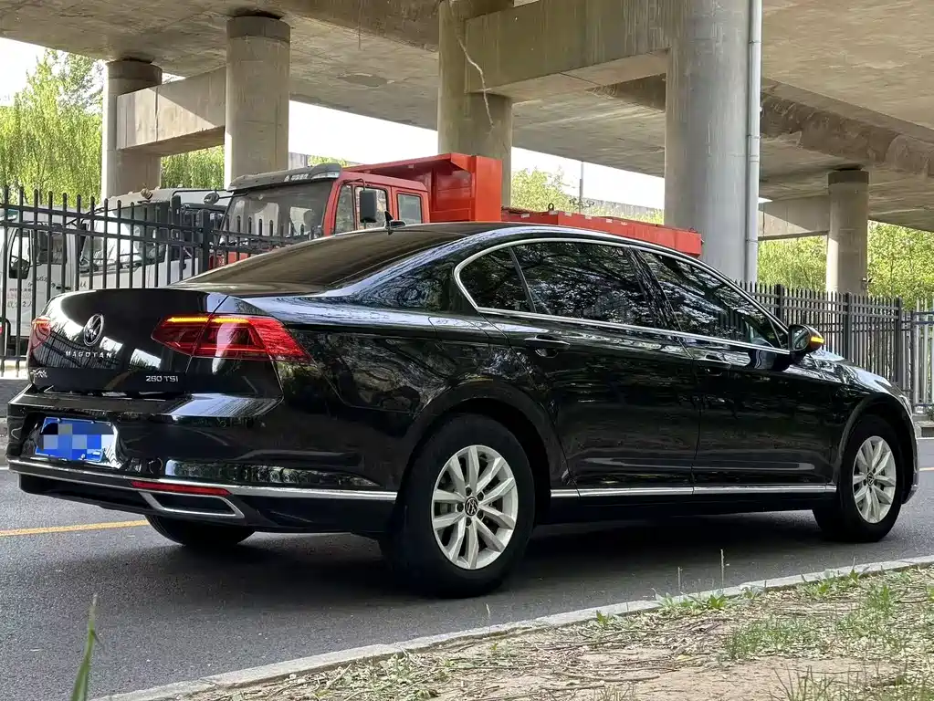 Magotan 280 TSI DSG Comfort