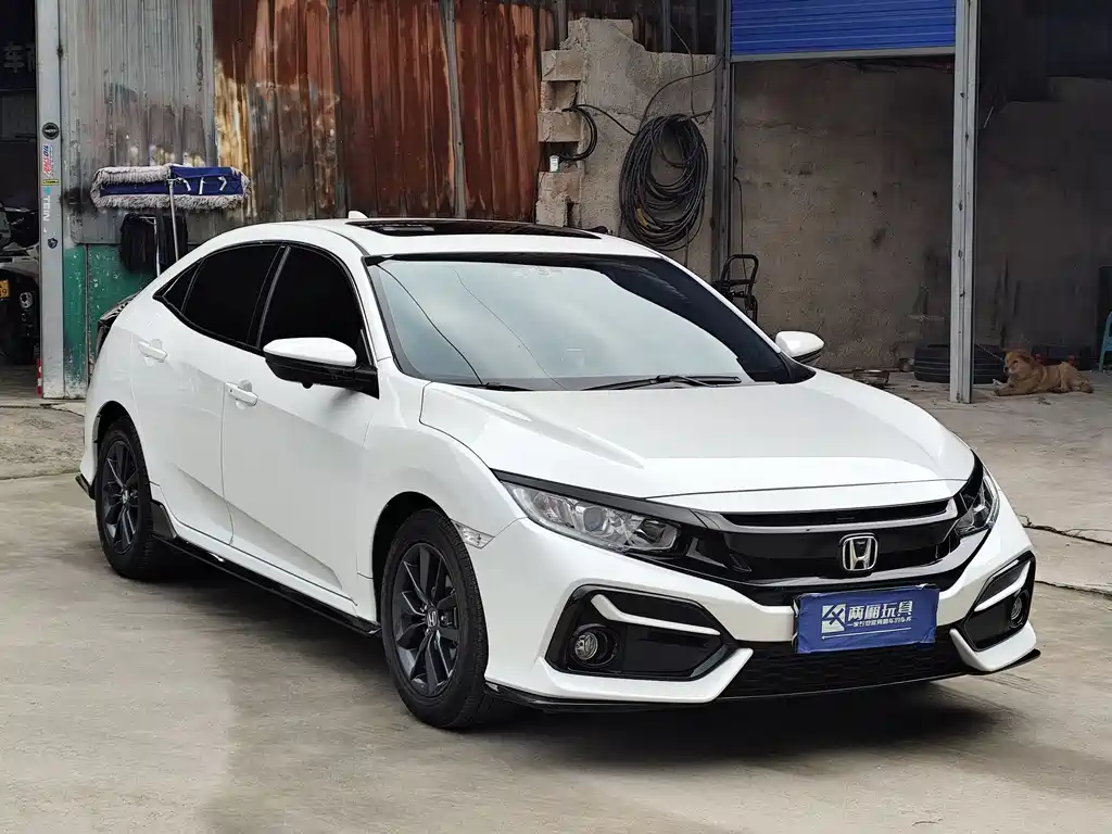 Civic HATCHBACK 220 TURBO CVT New Sharp Control