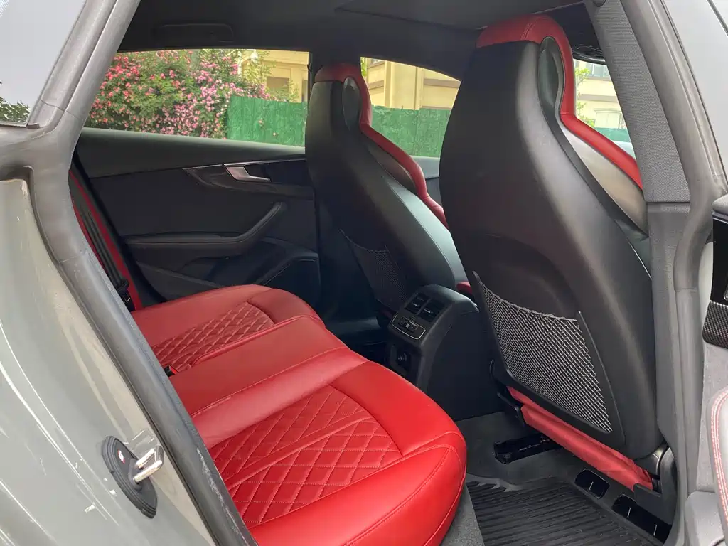 Audi S5 奥迪S5 2022款 S5 3.0 T Sportback