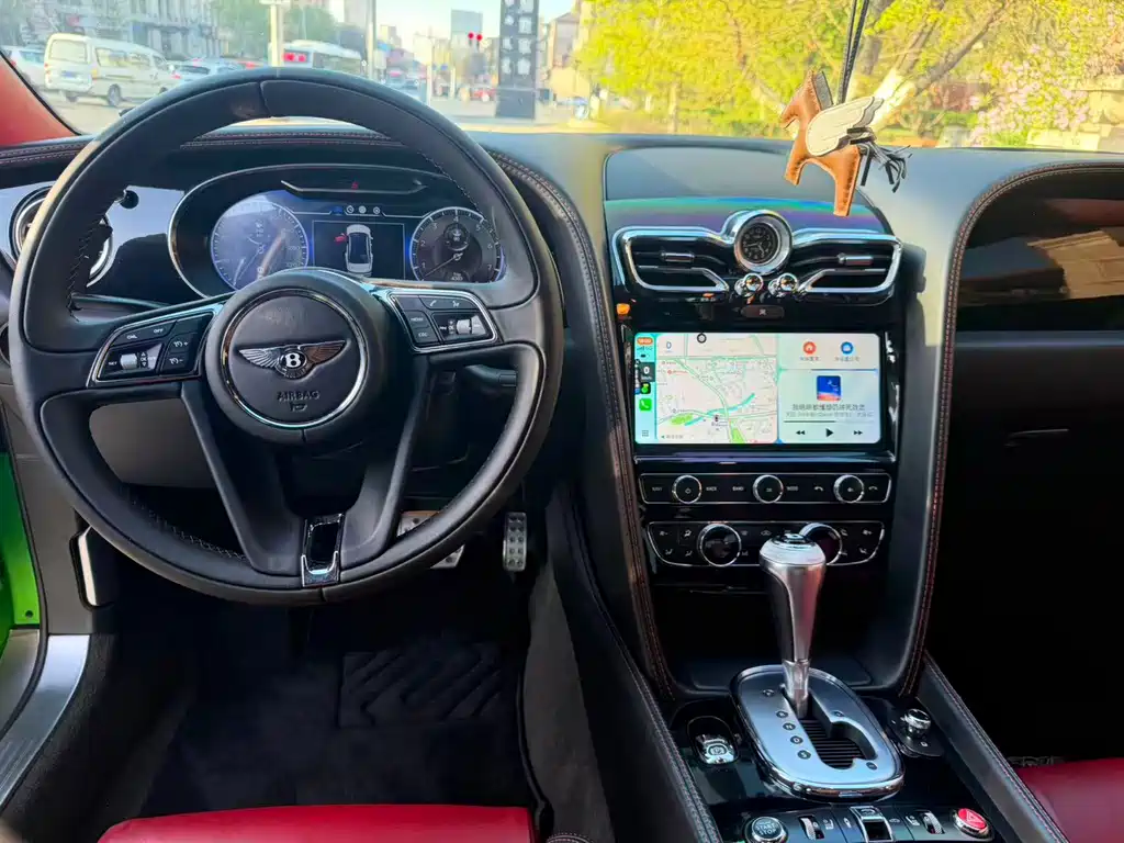 Continental GT 4.0 T GTC V8